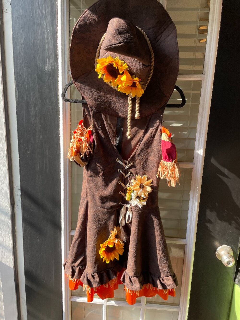 Womens Sassy Scarecrow Costume - Picture 3 of 7